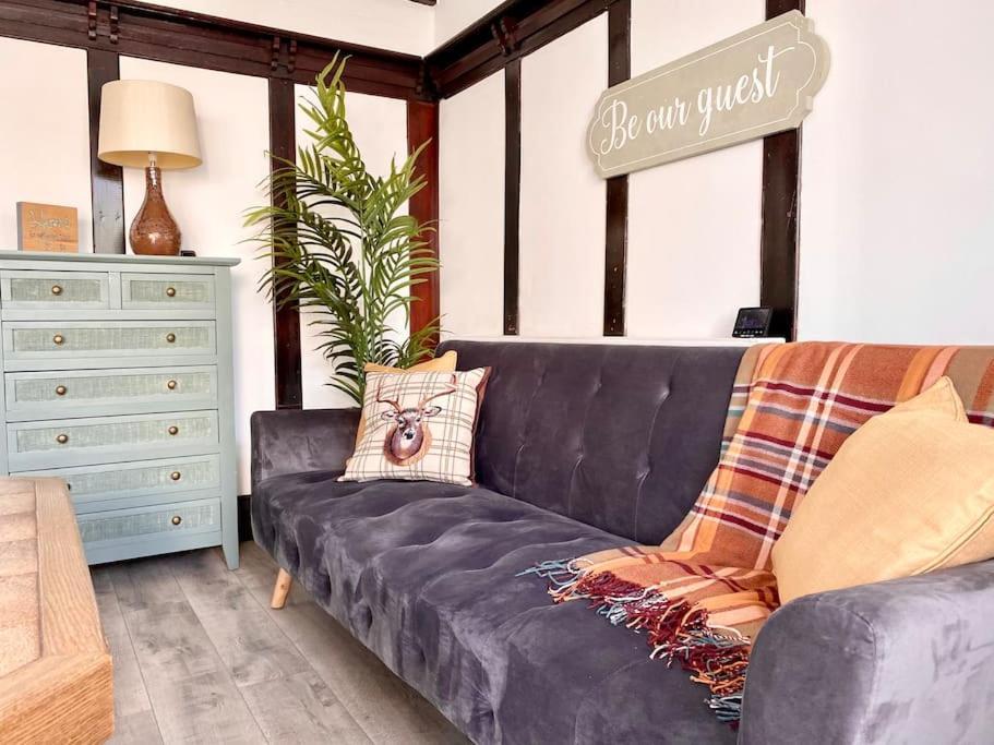 Charming Seaside Cottage In Leigh-On-Sea Саутенд-он-Си Экстерьер фото